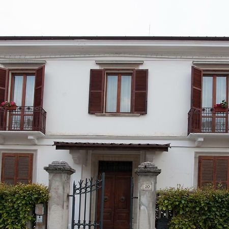 Relax Apartment Sulmona Exterior photo
